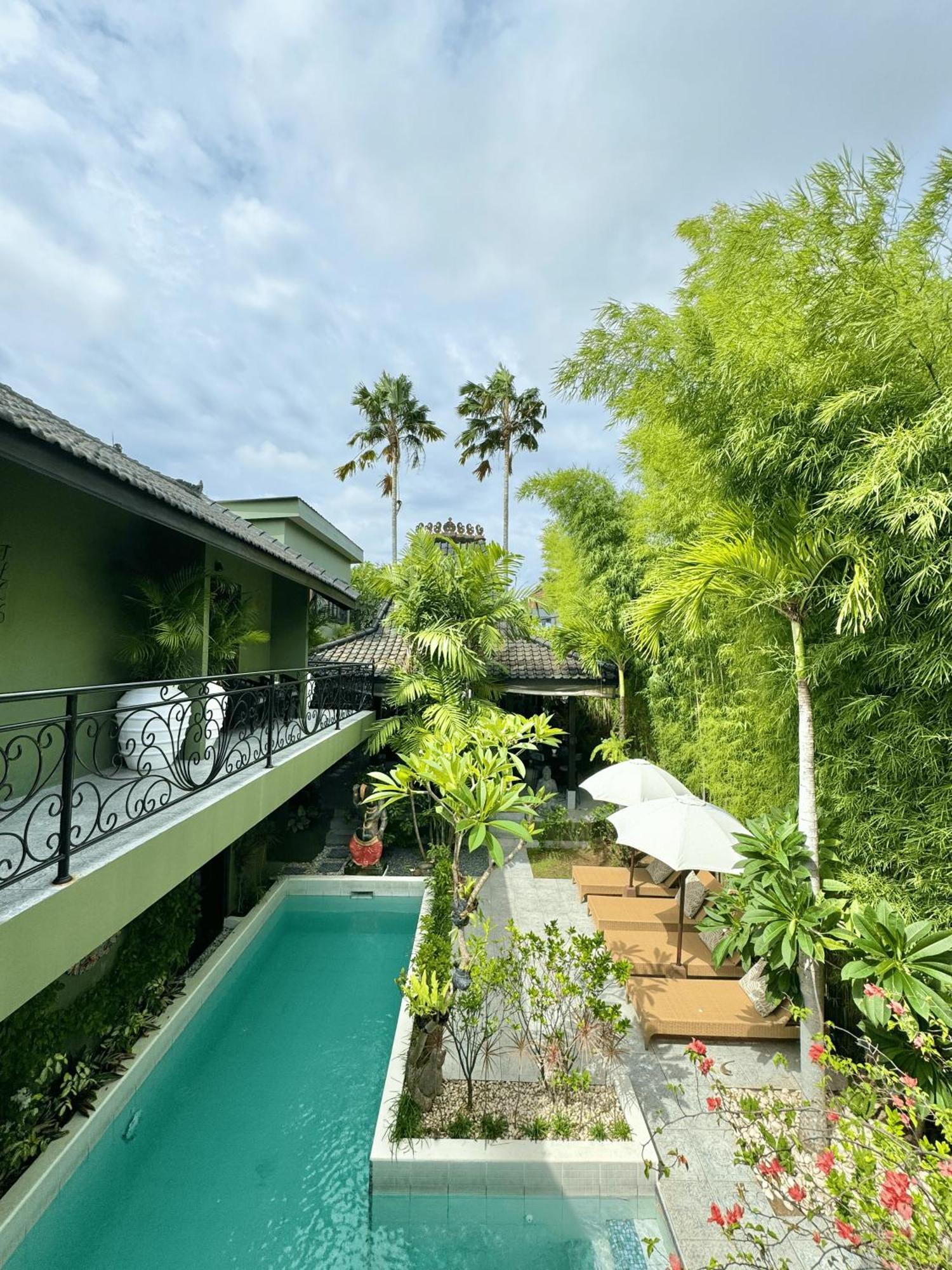 The Lodge Canggu Denpasar  Bagian luar foto