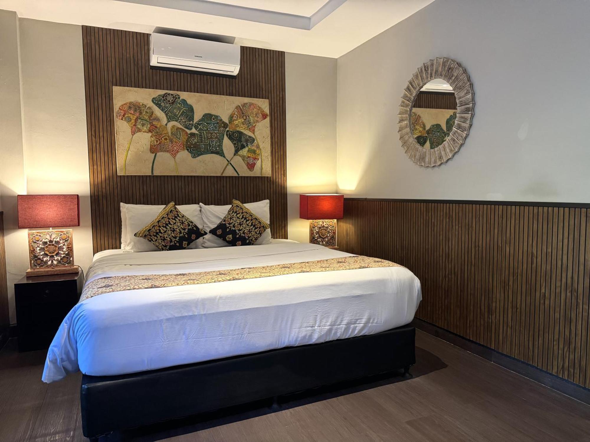 The Lodge Canggu Denpasar  Bagian luar foto